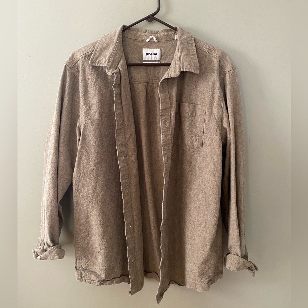 Prana hemp button down. Men’s size Large